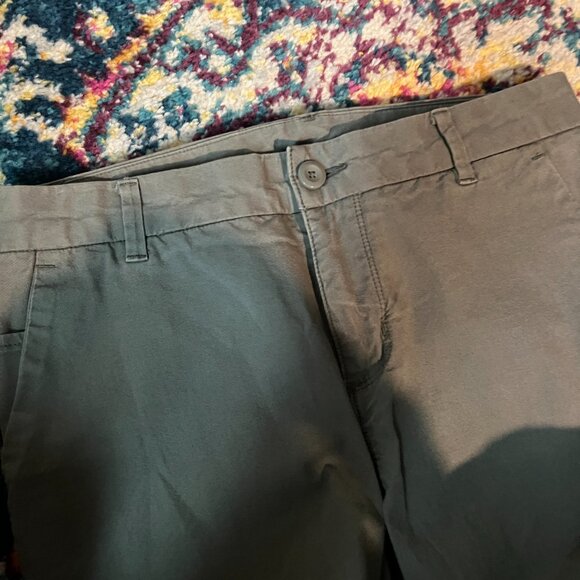 Patagonia size 4 pants - Picture 5 of 8